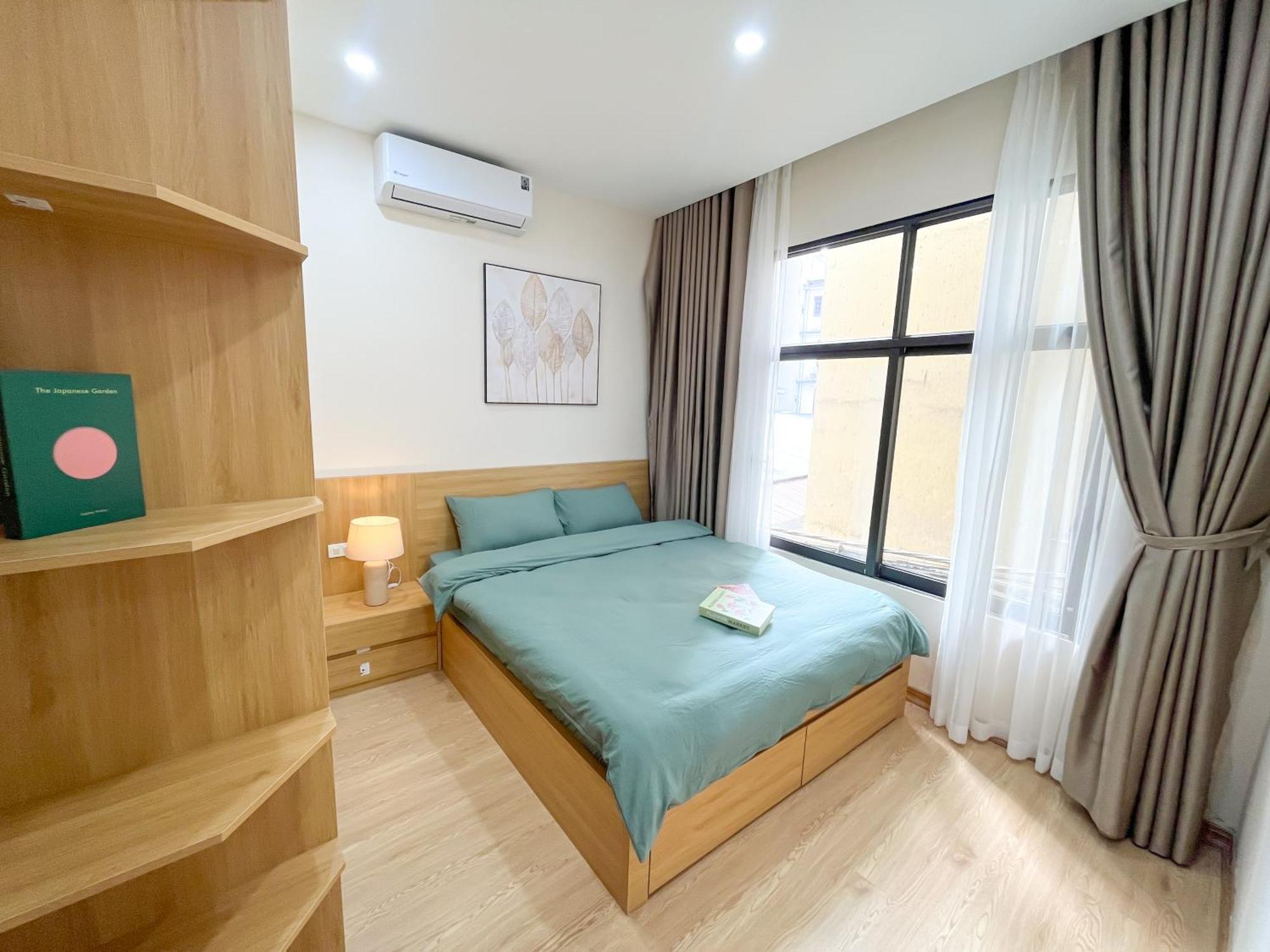 Amazing Housing Lac Long Quan Hanoi Exterior photo